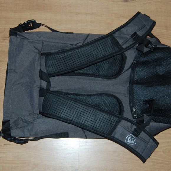 MSI Air Gaiming Laptop Backpack Fold Top Grey Color G34-N1XXX12-SI9 NEW - Picture 2 of 12